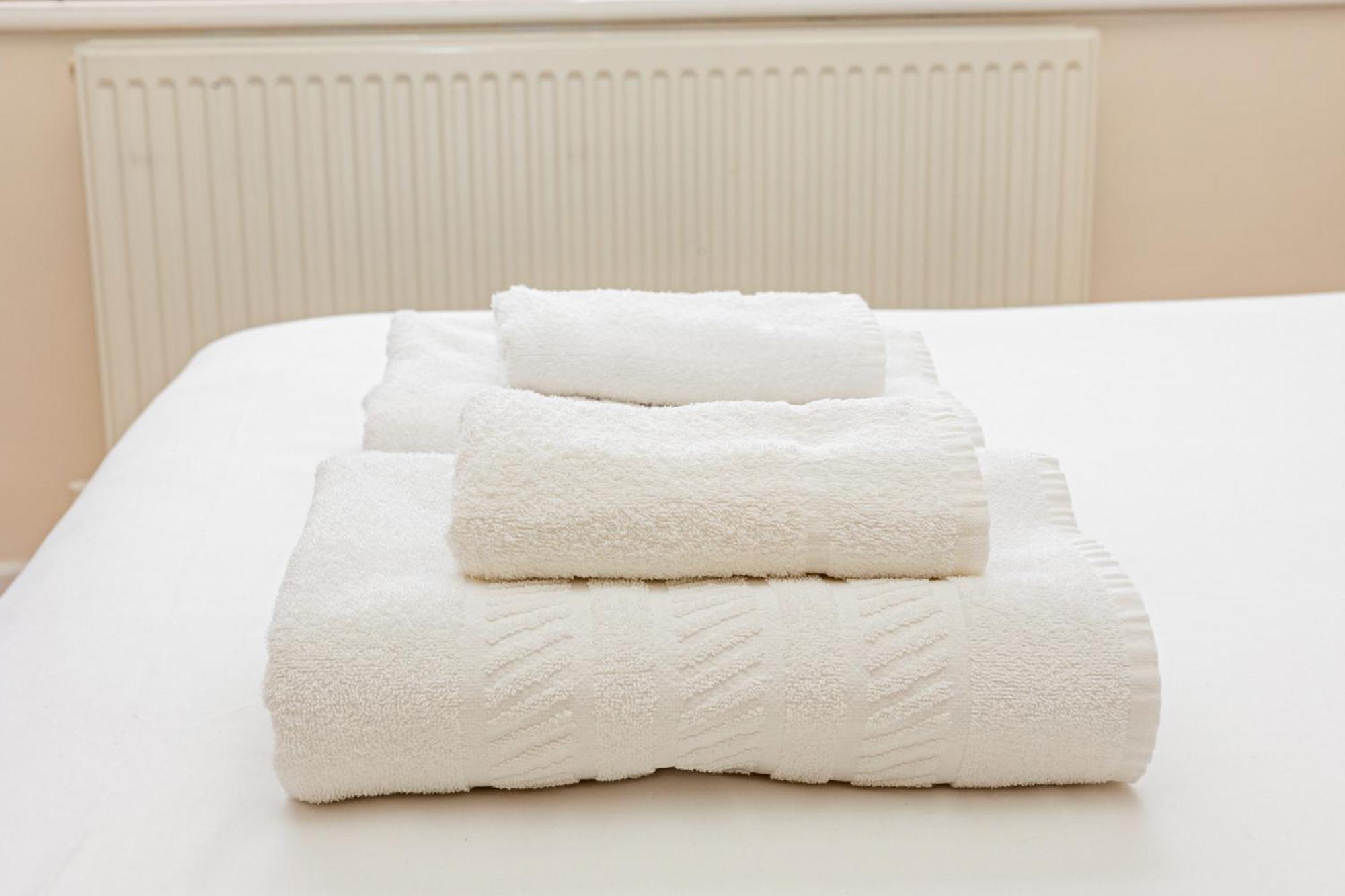Lovely 2br Flat W Balcony, Golders Tube 5min Appartement Londres
